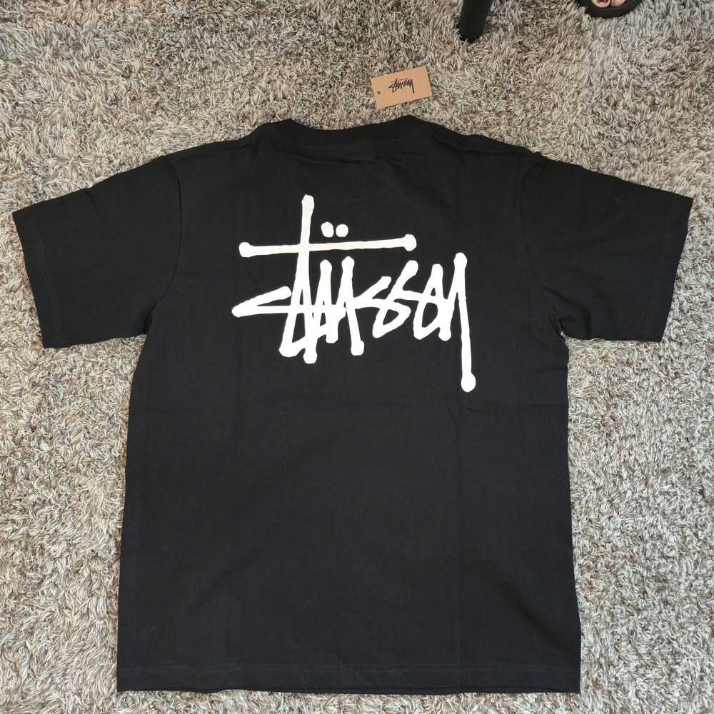 Stussy Black T-Shirt - Picture 4 of 8